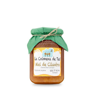 Miel de cilantro cruda y sin filtrar de La Colmena de Teo elaborada a partir de floraciones de cilantro Coriandrum sativum