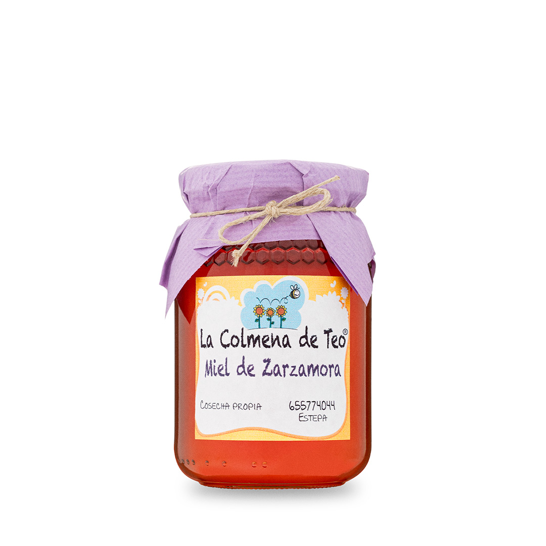 Miel de zarzamora cruda y sin filtrar de La Colmena de Teo elaborada a partir de floraciones silvestres de Rubus ulmifolius